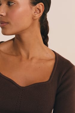 Long-sleeved Fine Knit Sweater;${refinementColor}