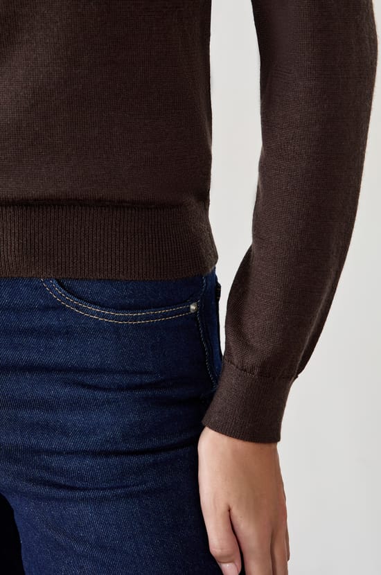 Pull col rond en laine;${refinementColor}