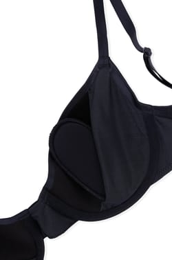 Soutien-gorge triangle sans armatures satin&eacute;;${refinementColor}