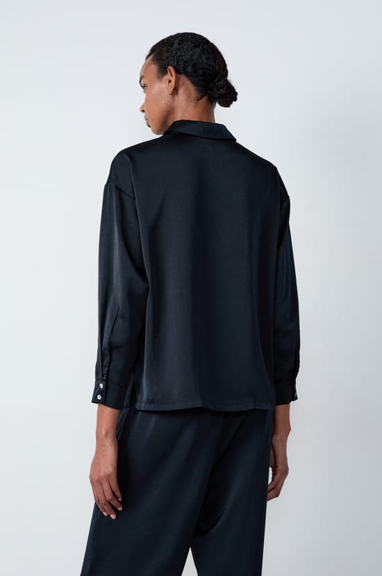 Long-Sleeved Satin Pyjama Shirt;${refinementColor}
