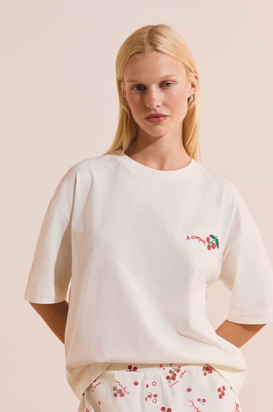 T-shirt de pyjama &agrave; motif tomate;${refinementColor}