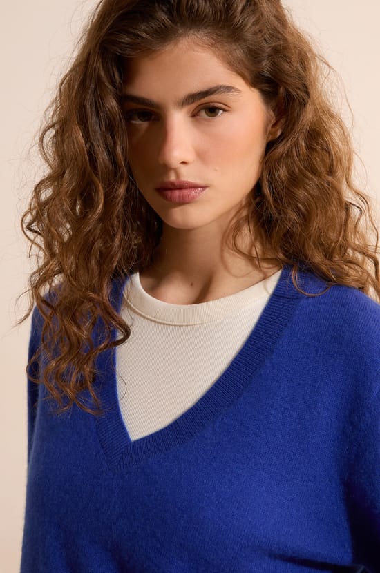 Pull col V 100% cachemire;${refinementColor}
