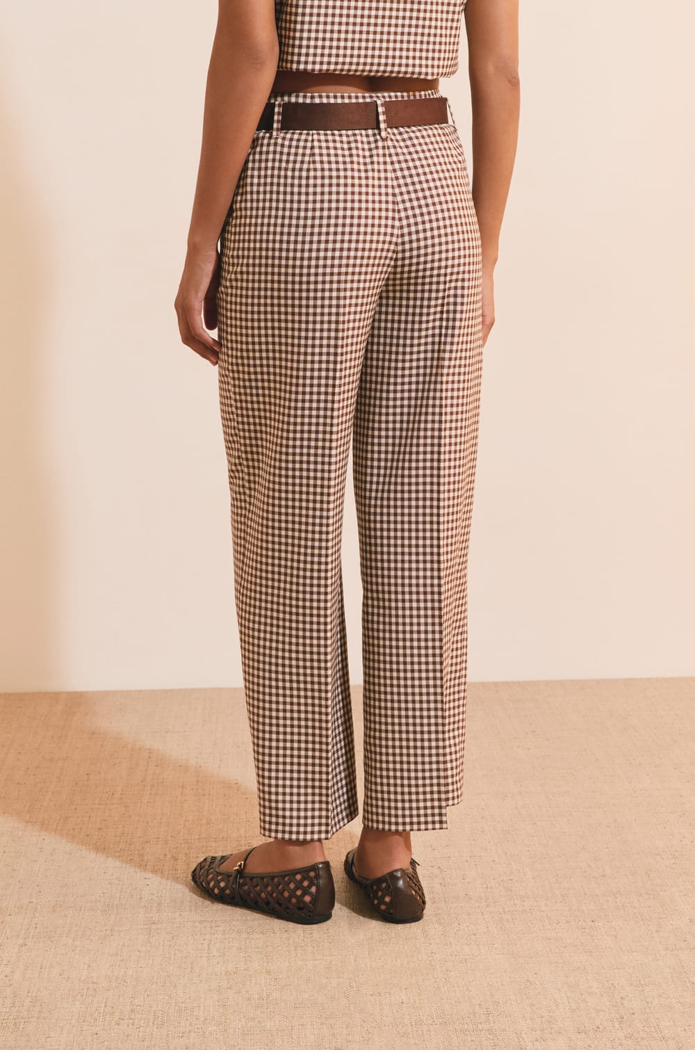 Pantalon &agrave; carreaux;${refinementColor}