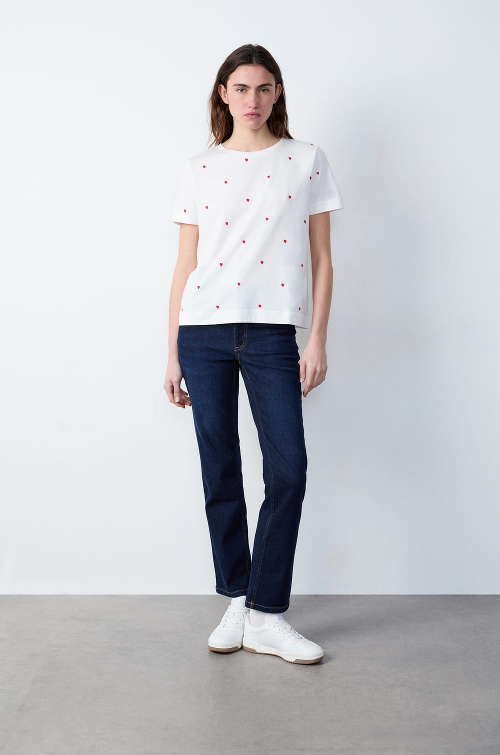 100% Cotton T-Shirt;${refinementColor}