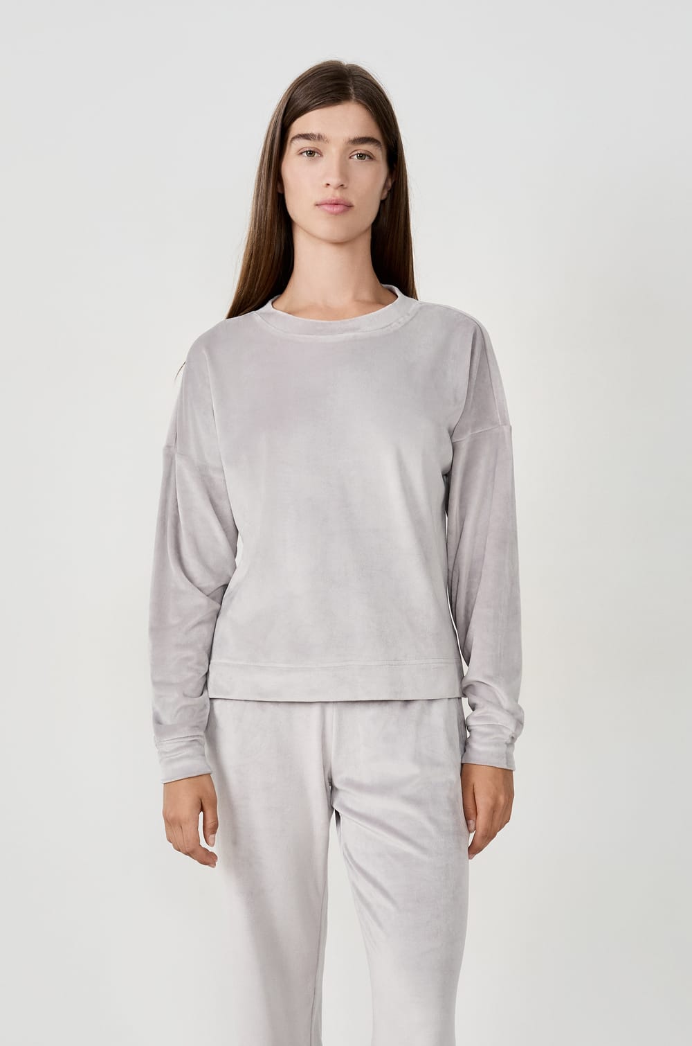 Sudadera de pijama de terciopelo;${refinementColor}