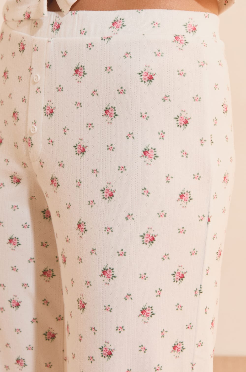 Pantalon de pyjama avec boutons;${refinementColor}