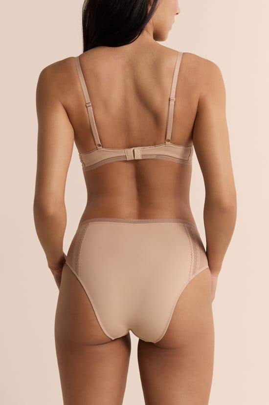 Culotte midi avec d&eacute;tails en dentelle;${refinementColor}