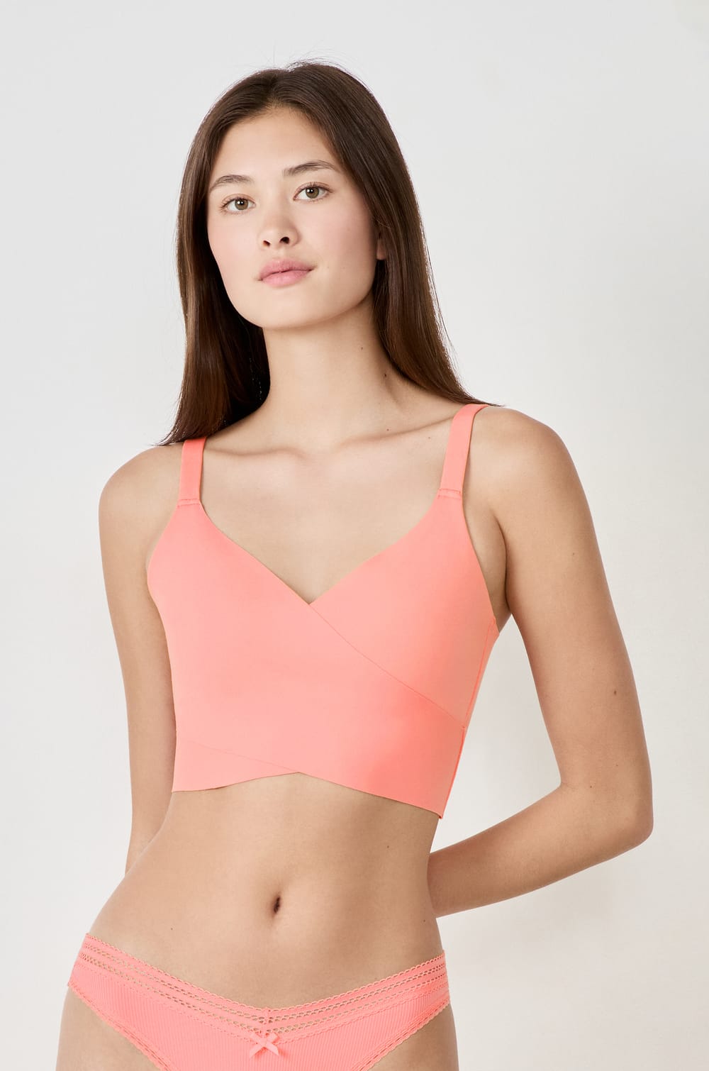 Soutien-gorge brassière effet no bra;${refinementColor}