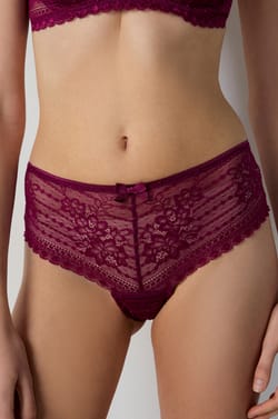Lace Boyshort;${refinementColor}
