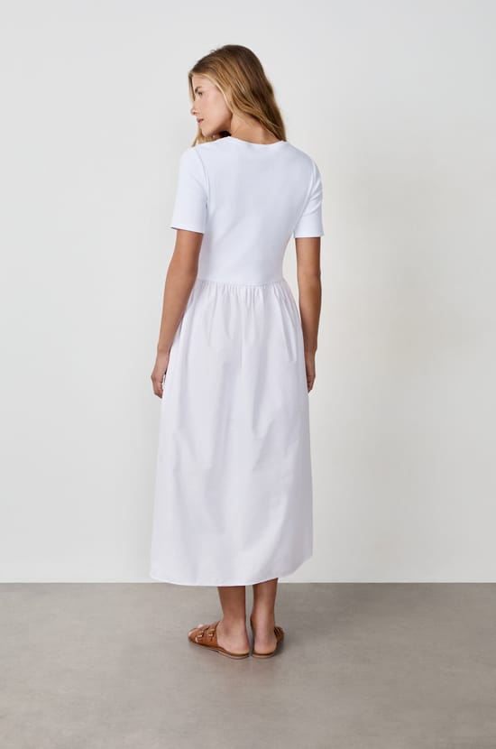 Long cotton dress with short sleeves;${refinementColor}