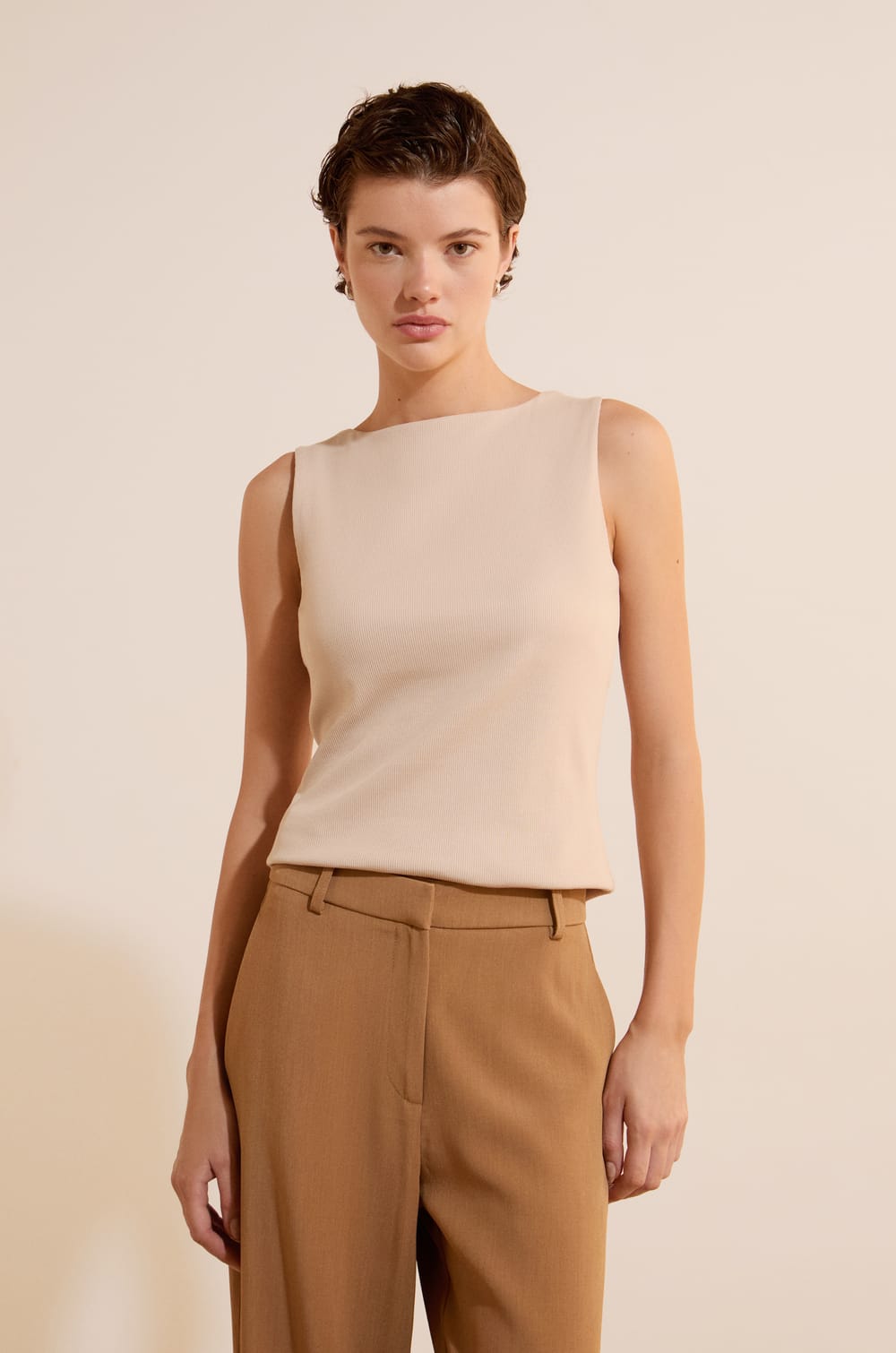 T-shirt sans manches en coton;${refinementColor}