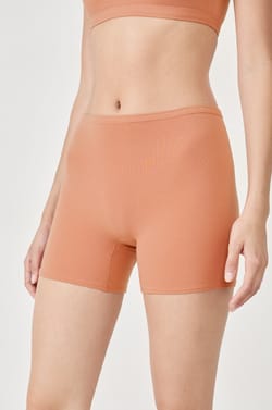 Organic cotton stretch cycling shorts;${refinementColor}