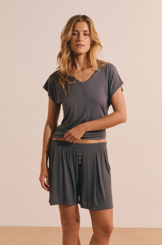 Pantal&oacute;n corto de pijama liso de modal;${refinementColor}