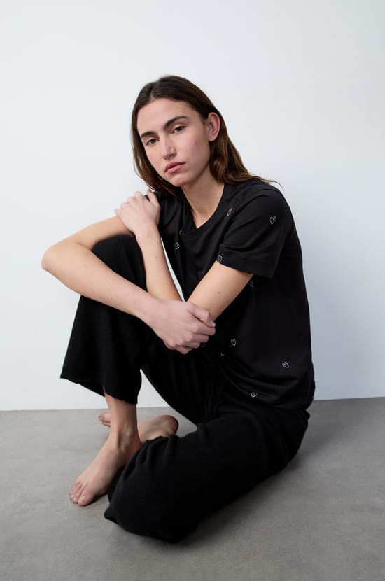 T-shirt manches courtes imprimé cœurs en coton;${refinementColor}