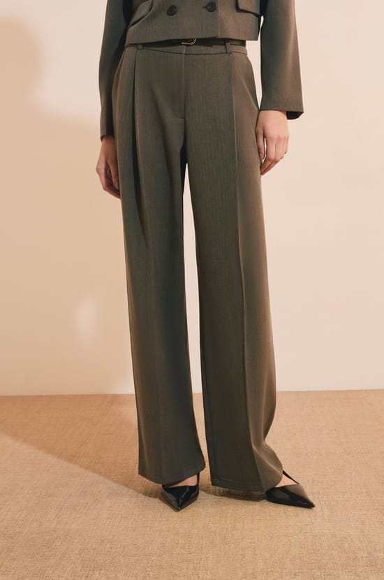 Pantalon droit;${refinementColor}