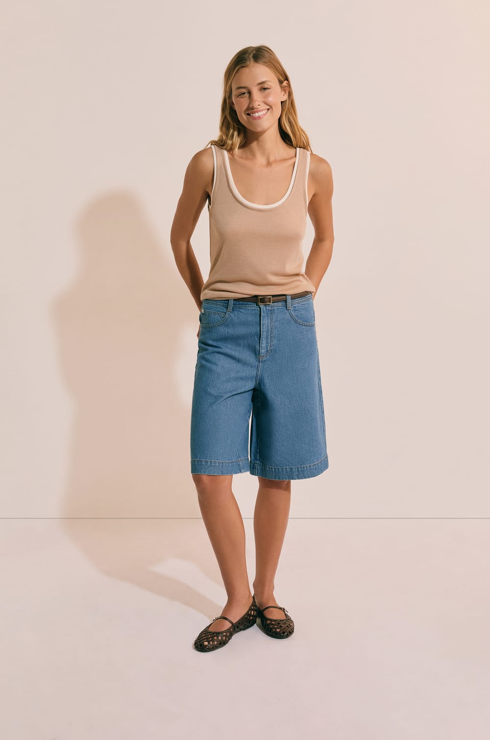 Bermuda effet jean en coton;${refinementColor}