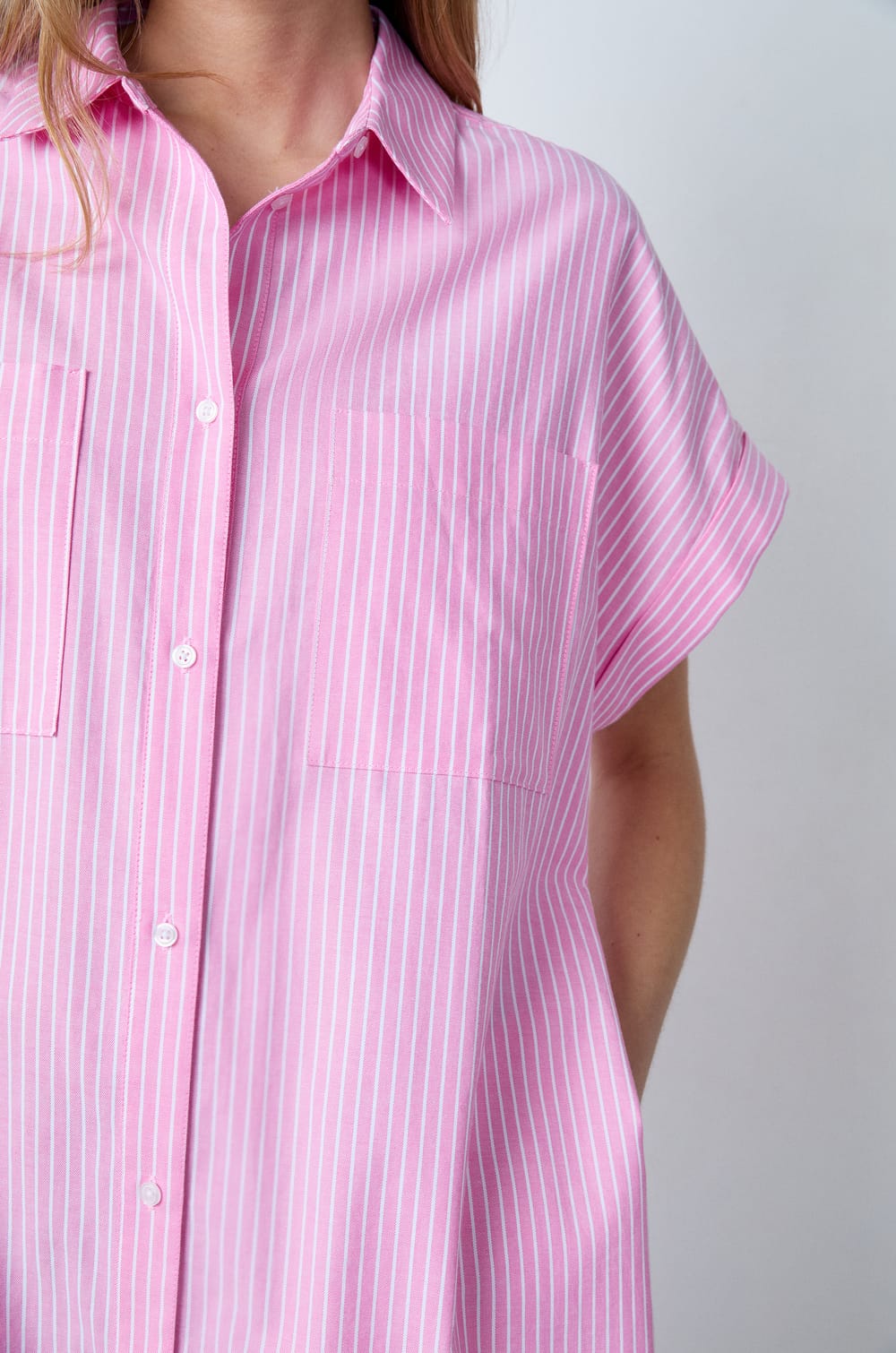 Robe mi-longue en coton manches courtes &agrave; rayures;${refinementColor}