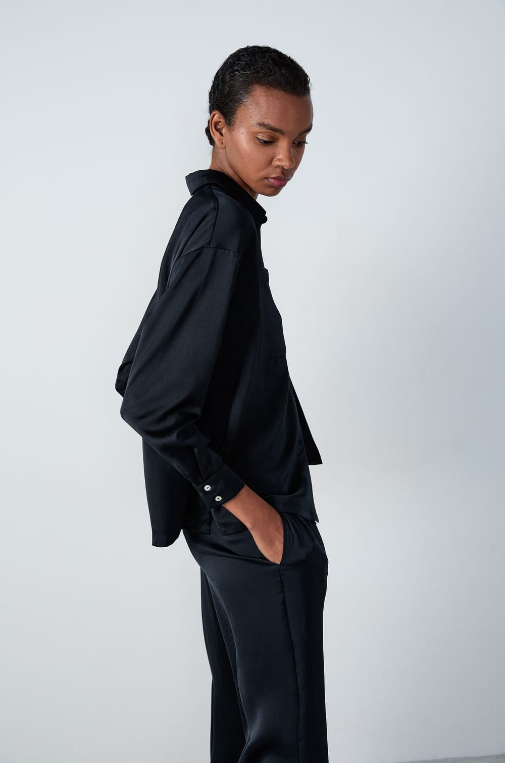 Long-Sleeved Satin Pyjama Shirt;${refinementColor}