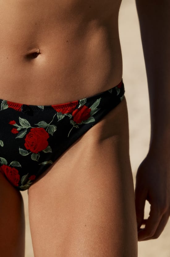 Bas de maillot de bain &agrave; motif floral ;${refinementColor}