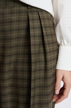 Wide-leg Checkered Trousers;${refinementColor}