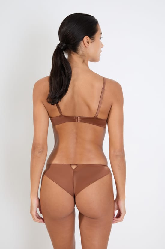 Wireless Triangle Bra;${refinementColor}