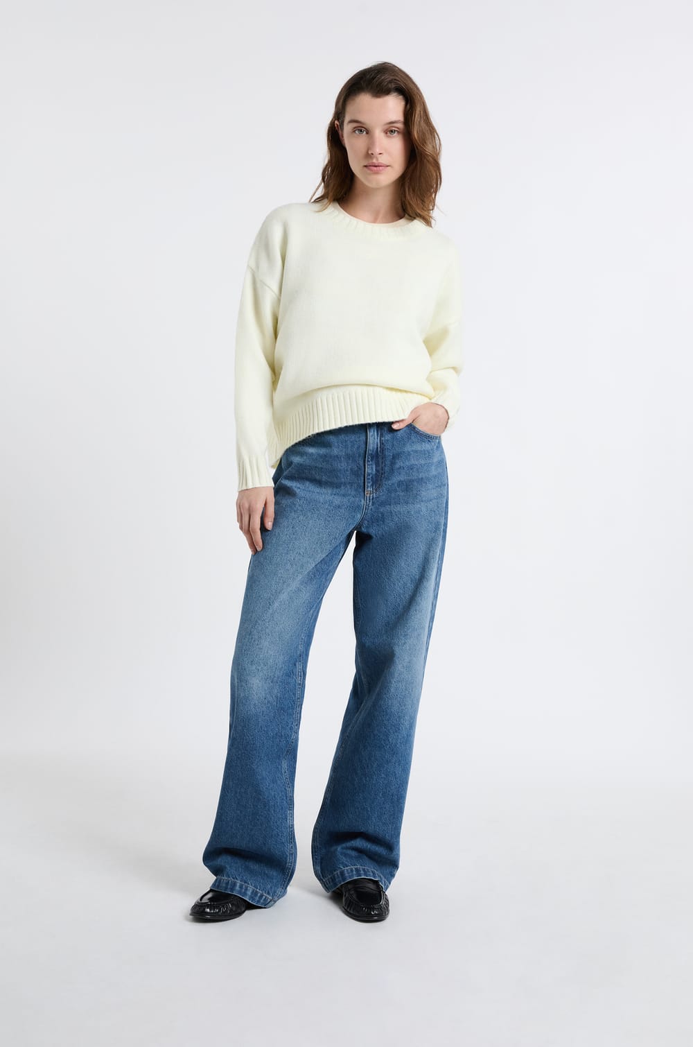 Oversized Long-Sleeved Sweater;${refinementColor}