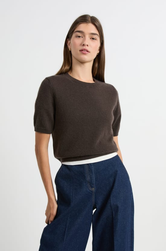 Pull manches courtes en cachemire;${refinementColor}