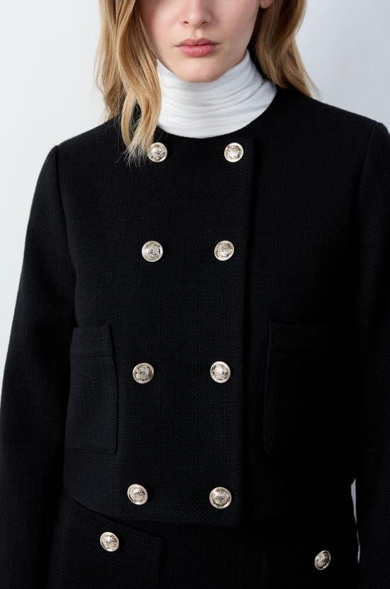 Chaqueta abotonada;${refinementColor}