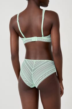 Braguita con encaje;${refinementColor}