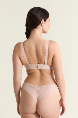 BH ohne B&uuml;gel Triangel-BH aus Mesh;${refinementColor}