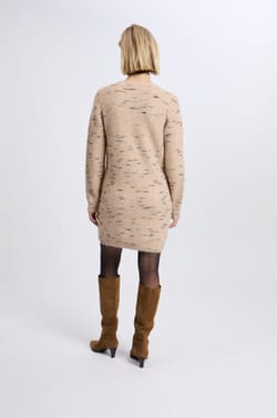 Robe pull en maille;${refinementColor}