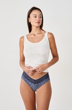 Hipster V-shape en microfibre;${refinementColor}
