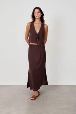 Top &agrave; n&oelig;uds;${refinementColor}
