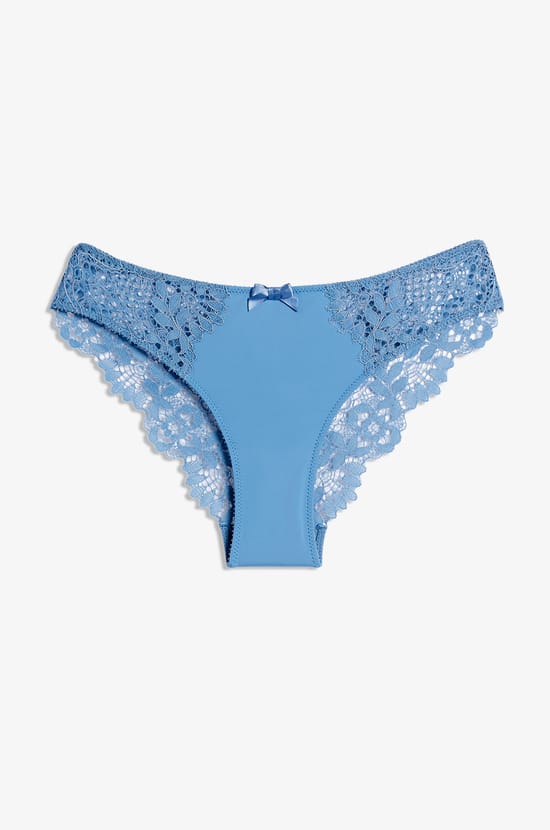 Lace Hipster;${refinementColor}