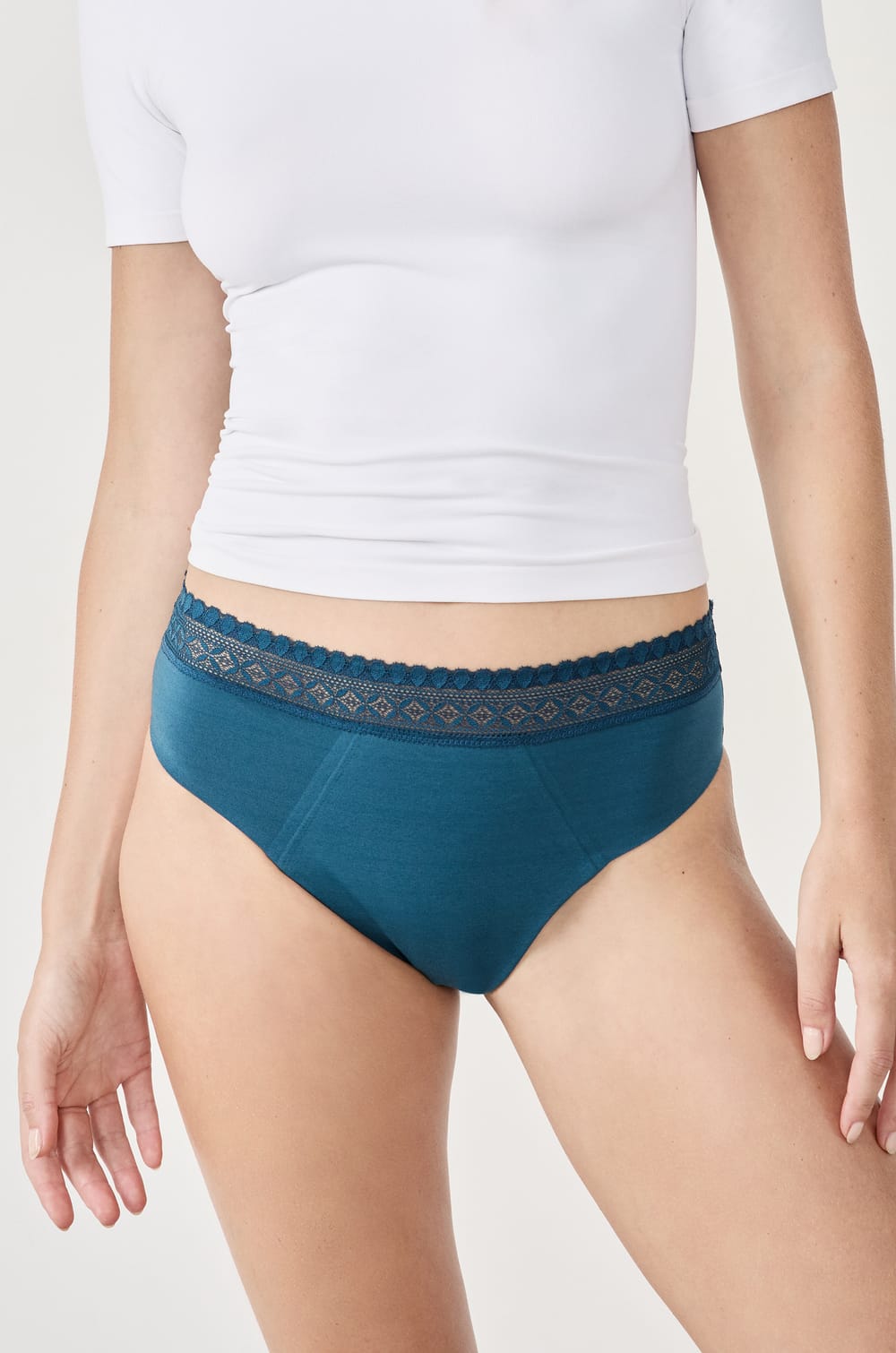 Heavy Flow - Cotton Period Brief;${refinementColor}