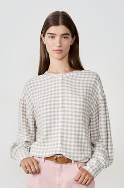 Long-sleeved checkered shirt;${refinementColor}