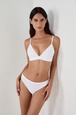 Soutien-gorge N.8 - Le triangle sans armatures;${refinementColor}