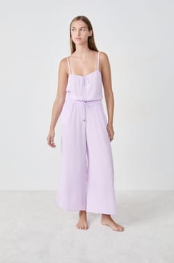 Satinierte 7/8 Hose mit weitem Schnitt;${refinementColor}