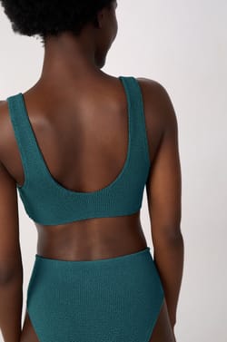 Haut de maillot de bain triangle en mati&egrave;re extensible;${refinementColor}