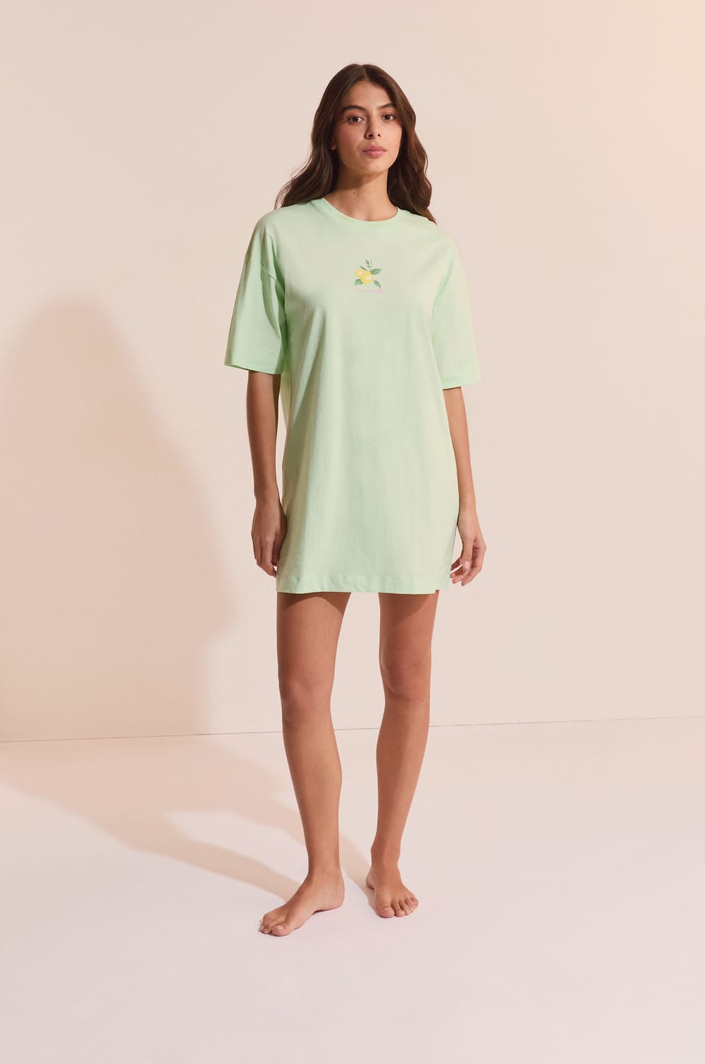 Chemise de nuit en coton &agrave; motif citron;${refinementColor}