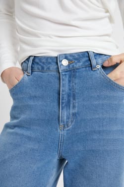 Vaqueros rectos de algod&oacute;n;${refinementColor}