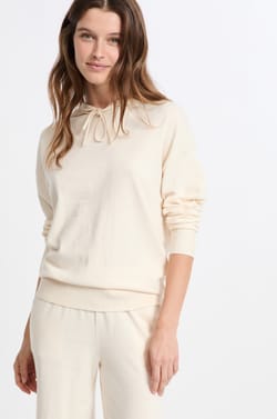 Sweatshirt à capuche;${refinementColor}