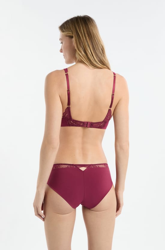 Soutien-gorge N.2 - Le push-up plongeant en dentelle;${refinementColor}