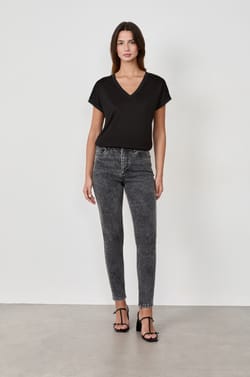 Jean skinny;${refinementColor}