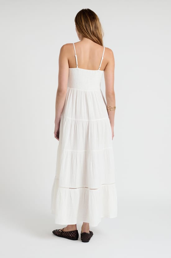 Robe longue fluide;${refinementColor}