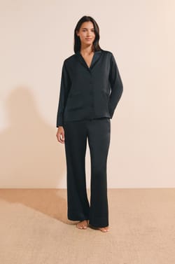 Chemise de pyjama satin&eacute;e;${refinementColor}