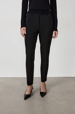 Trousers with a cigarette cut;${refinementColor}