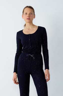 Long Sleeve Ribbed Sparkle T-Shirt;${refinementColor}