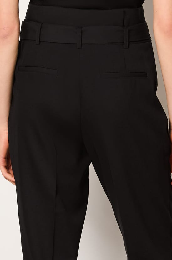 Pantalon coupe droite;${refinementColor}