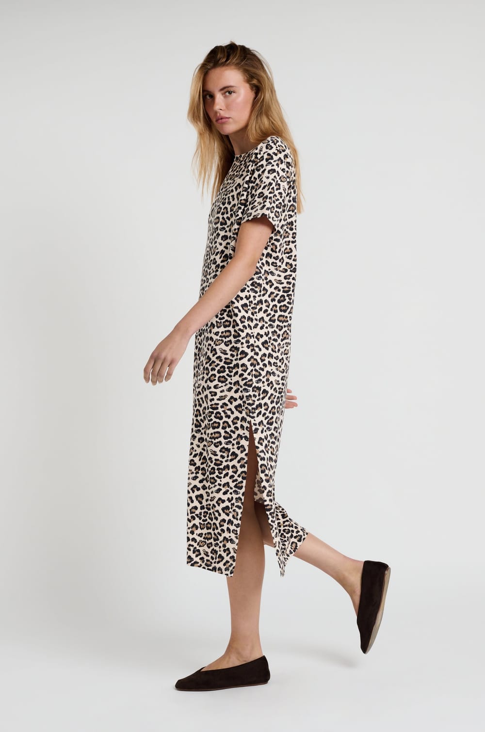Long Leopard Print Dress;${refinementColor}